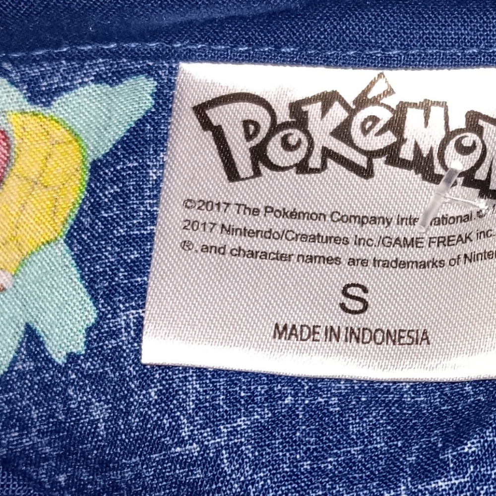 New 2017 Pokemon Squirtle All Over Print Button Up Shirt - Picture 3 of 5
